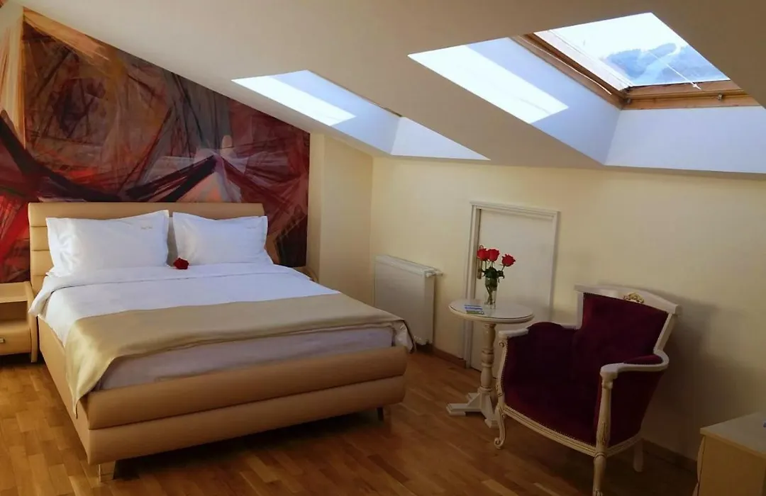 Park Luxury Rooms-1