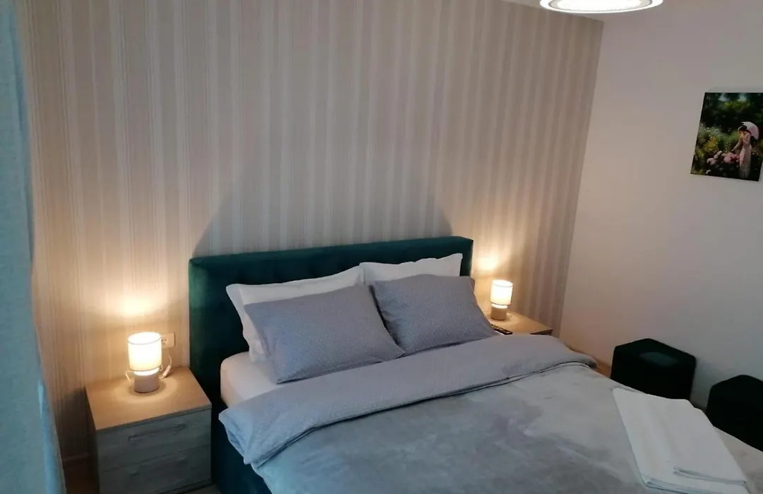 Shtern Estate Apartament-1