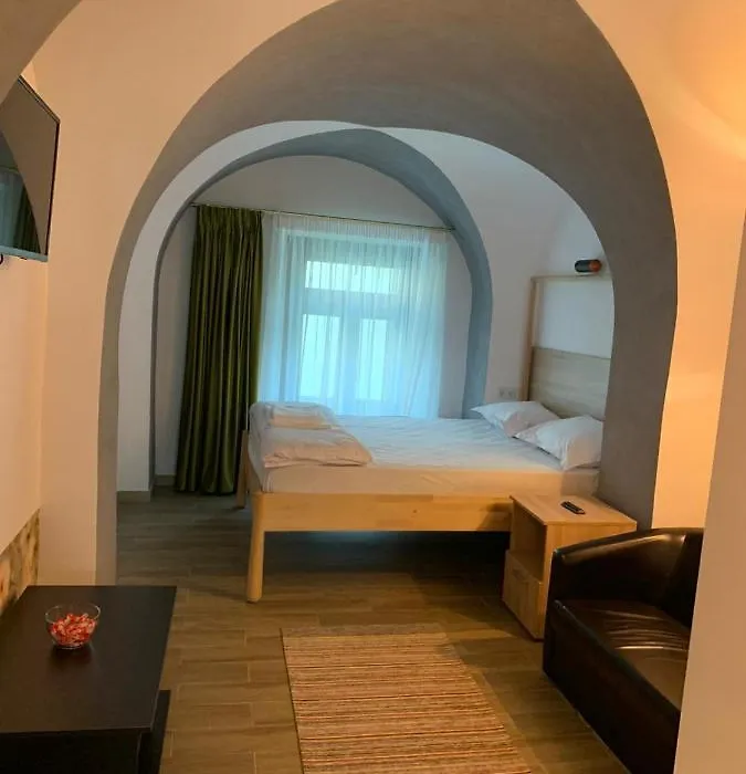 Radu Apartament-1