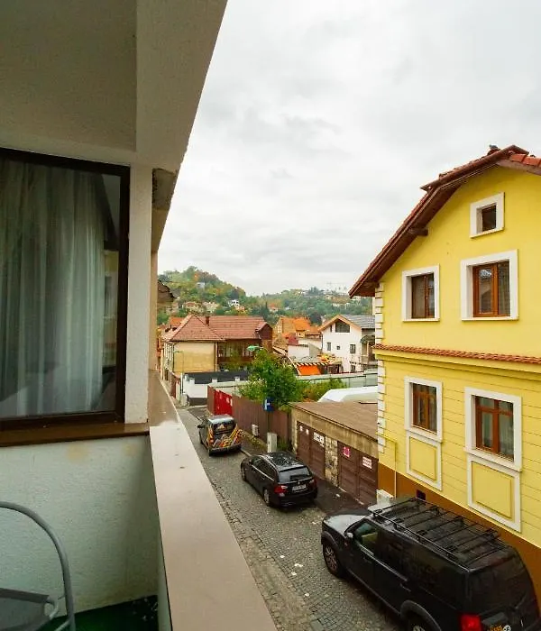 Ardor Apt - Bright And Secluded Apartment In The Heart Of Old Town-1
