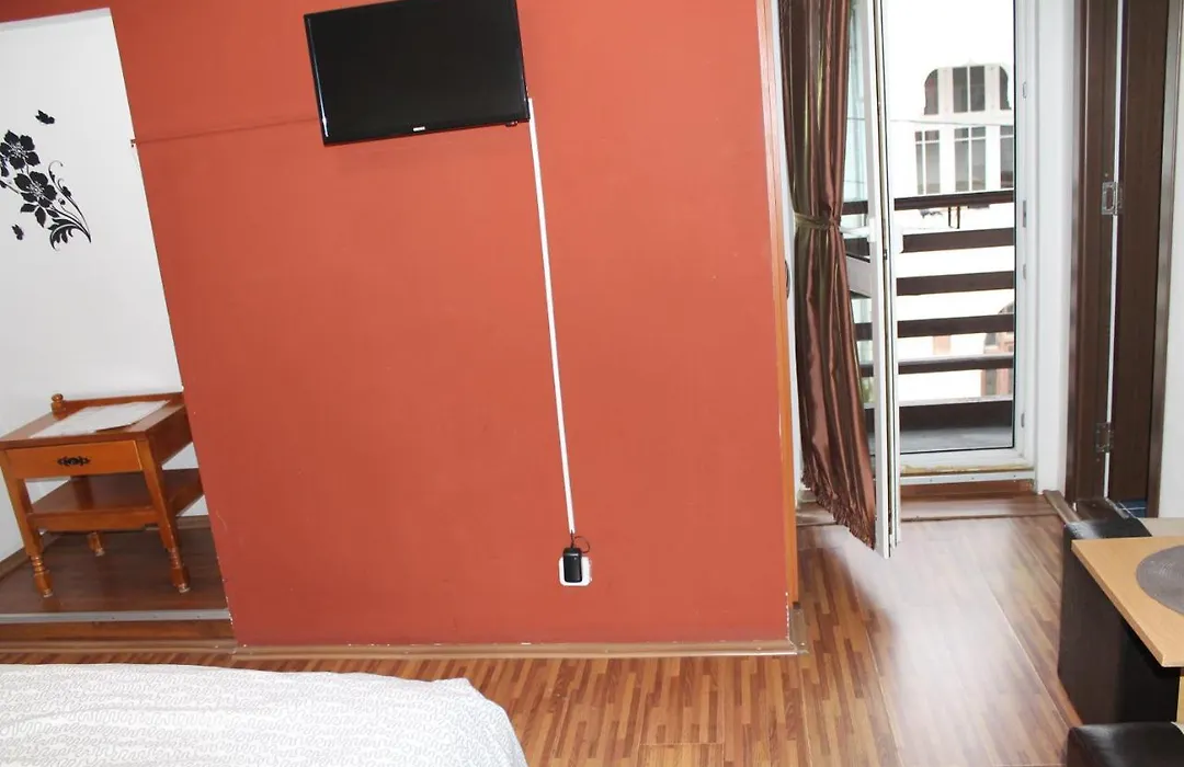 Vila Casa Ta-1