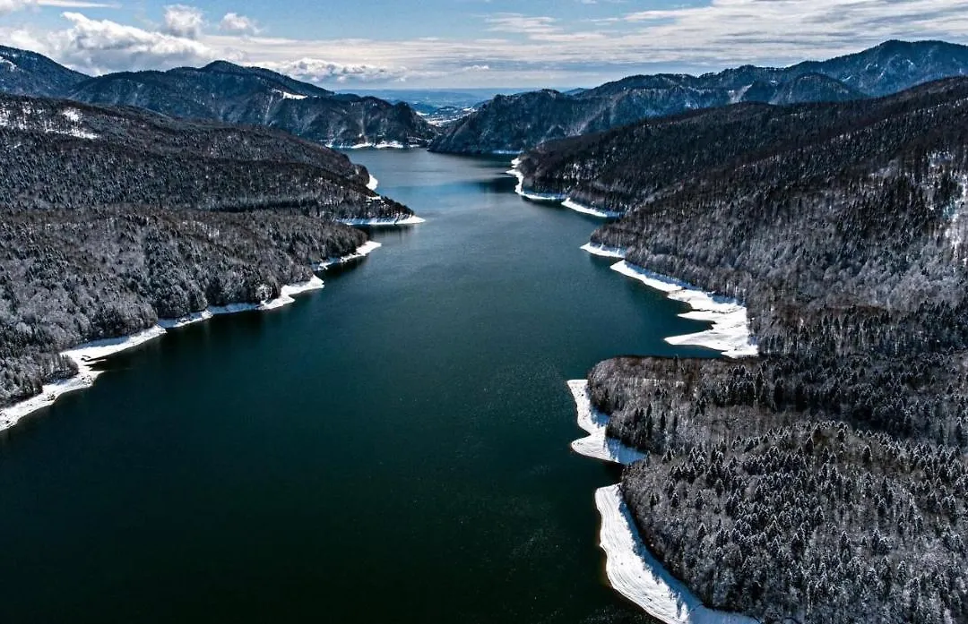 Pensiunea Lac-1