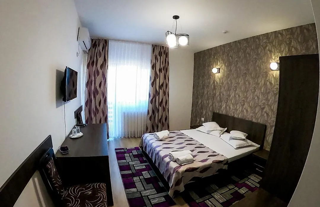 Hotel Infinit-1