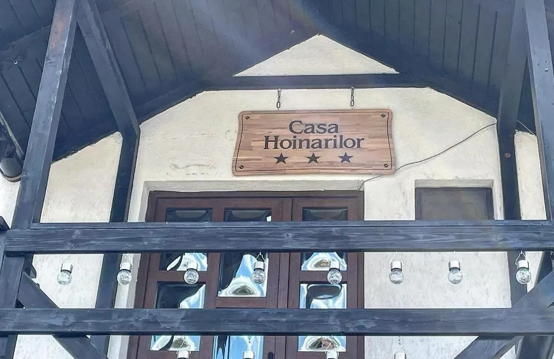 Casa Hoinarilor-1