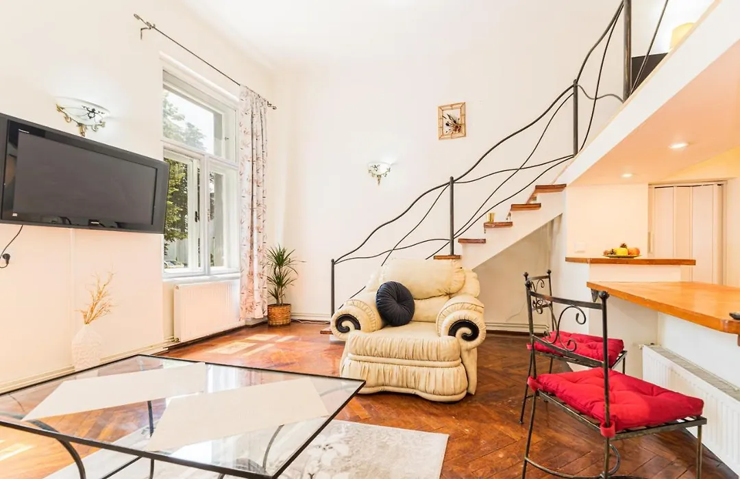 Hera Apartment - Old Town-1