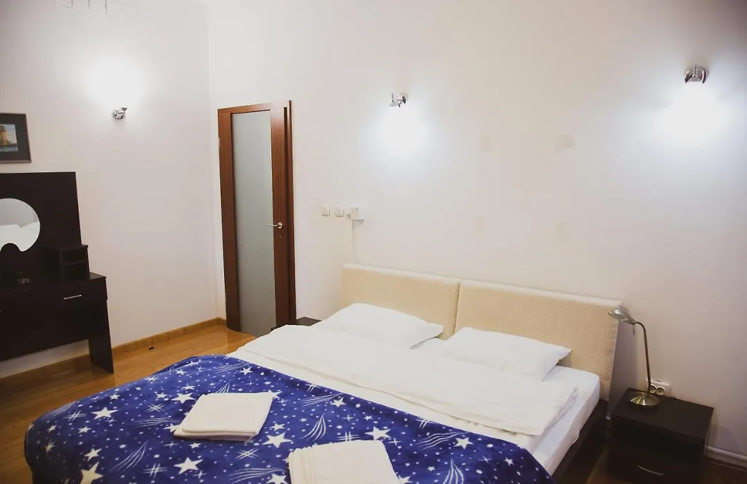 Kronhome Castelului-1
