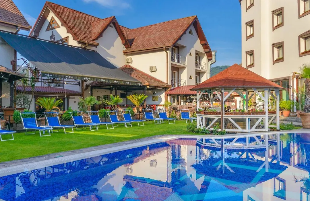 Hotel Korona-1