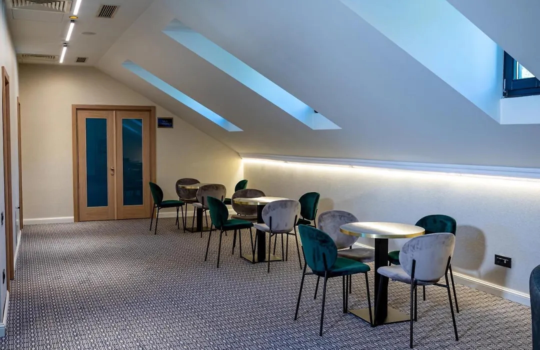 Hotel Carolin-1