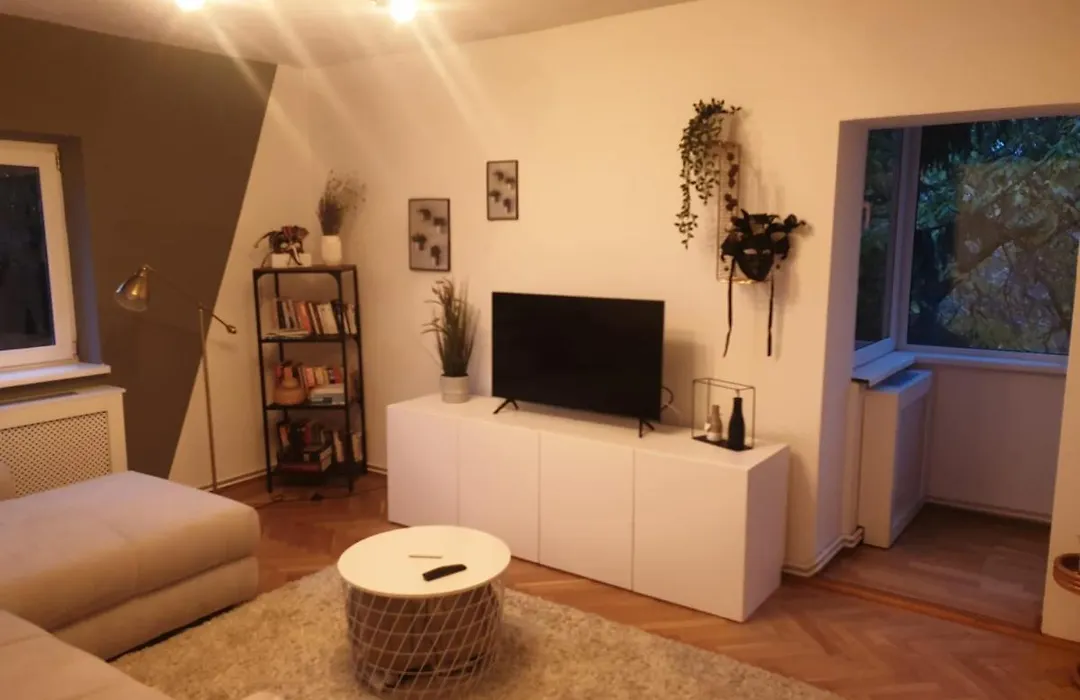 Lucky Residence II-1