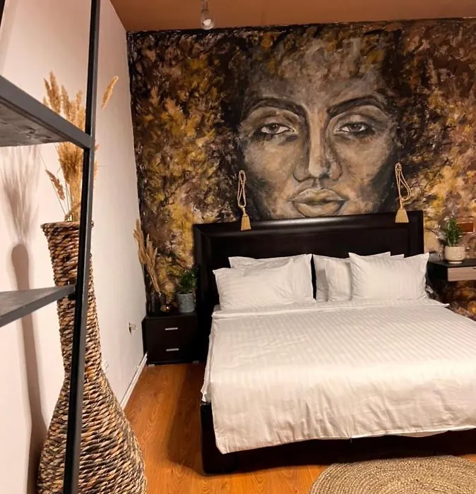 Artist Apartment-1