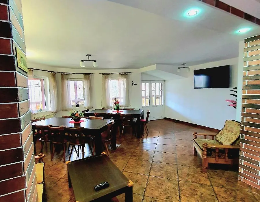 Casa Ochi De Lac-1