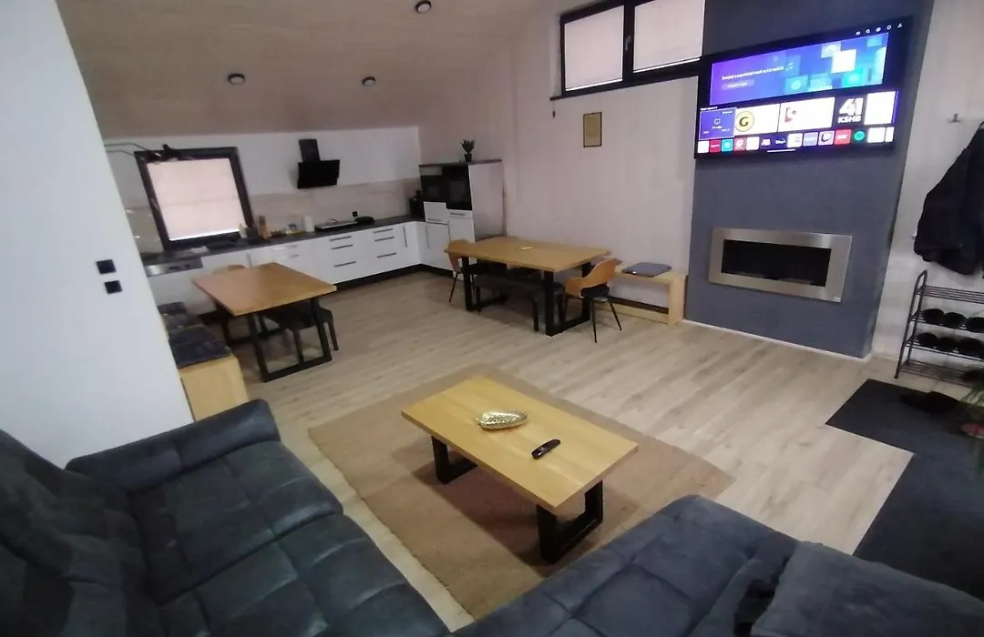 Cozy Rooms Toplita-1