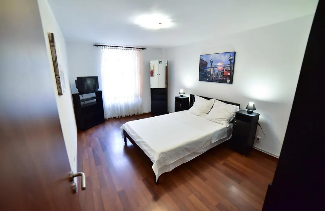 Apartament 3 Camere, Schiller Residence, Piata Mare-1