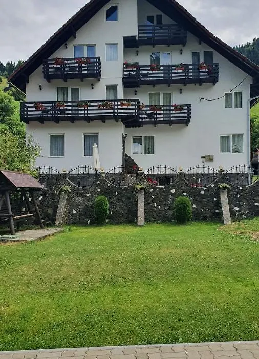 Pensiunea Paula-1