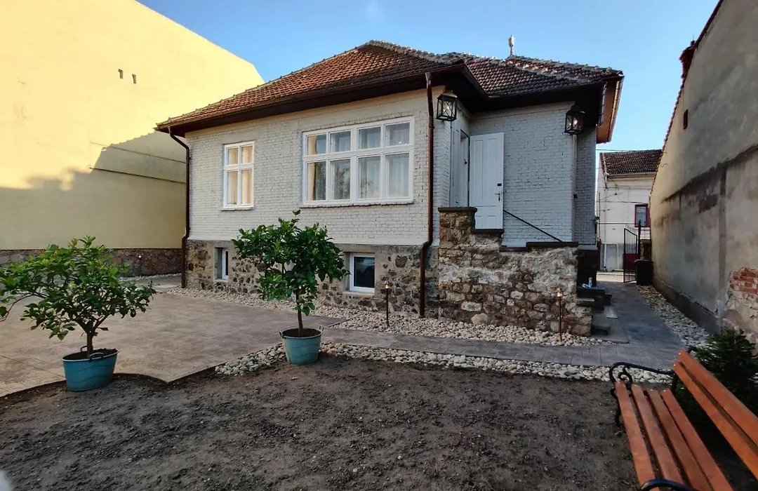 Vila Orient-1