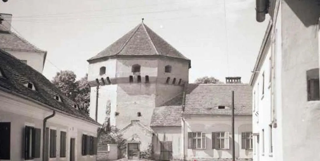 Turnul Portii-1
