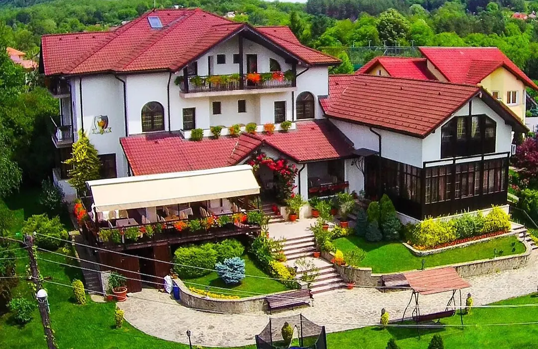 Casa Domneasca-1