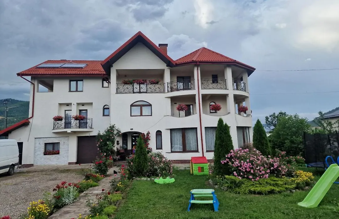 Pensiunea Luxury-1