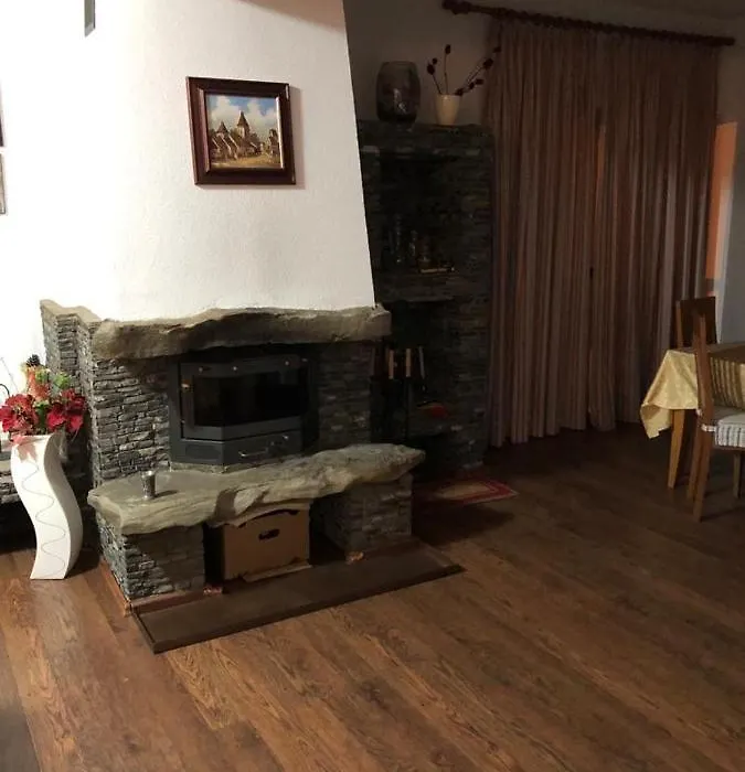 Vila Eli-1