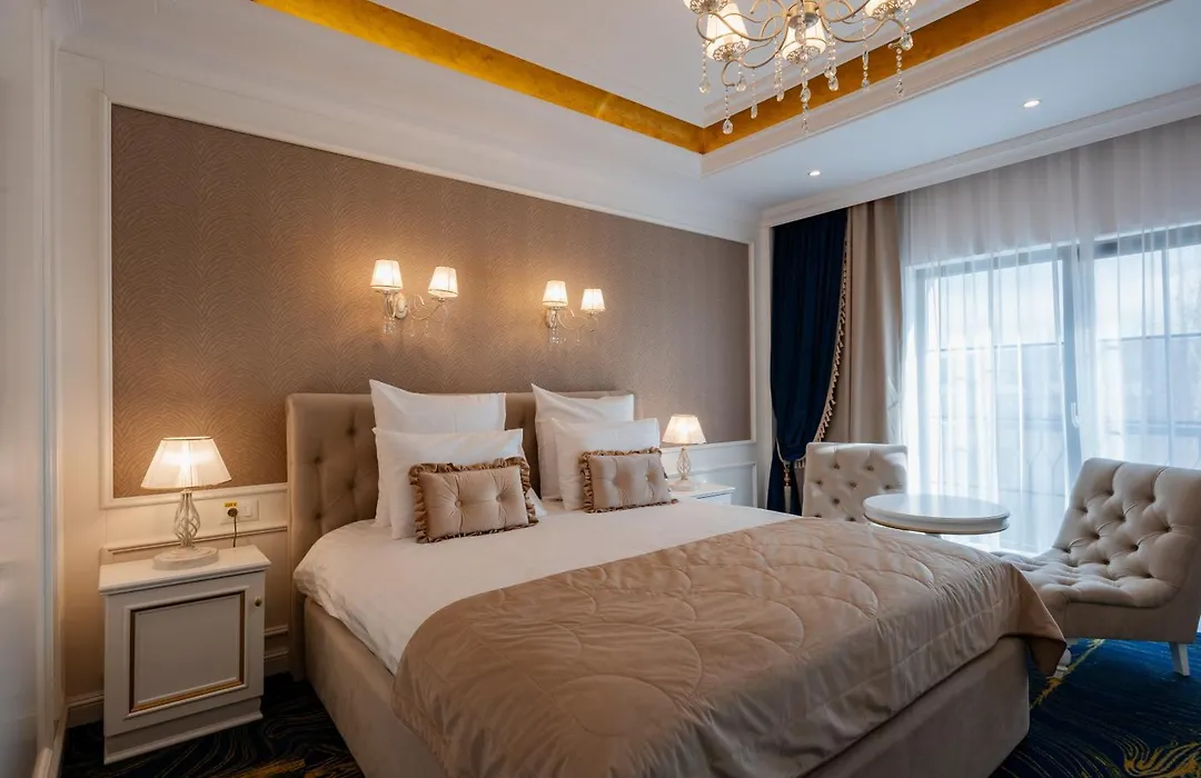 Hotel Noblesse Boutique&Spa-1