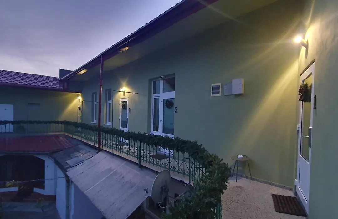 Casa Basarab Brasov-1