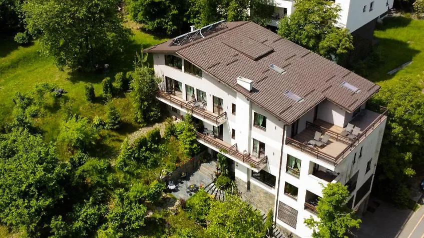 Greenhill Brasov-1