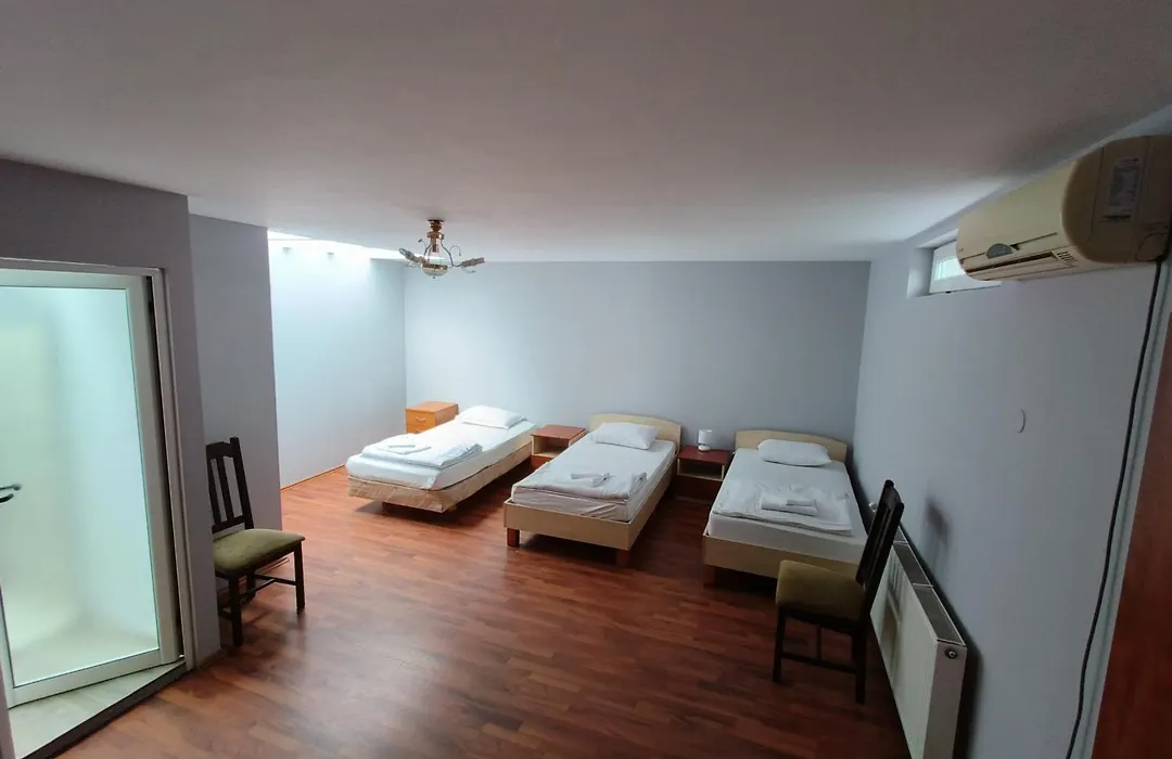 Pension Saphir-1