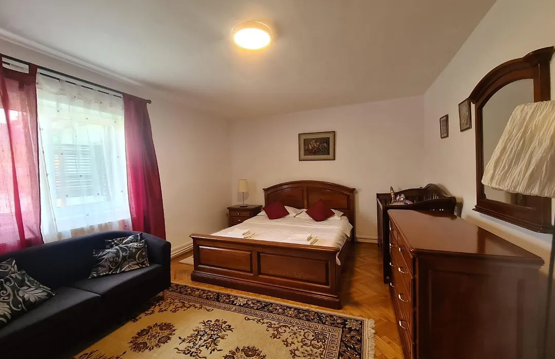 Lelia Residence Apartments-1