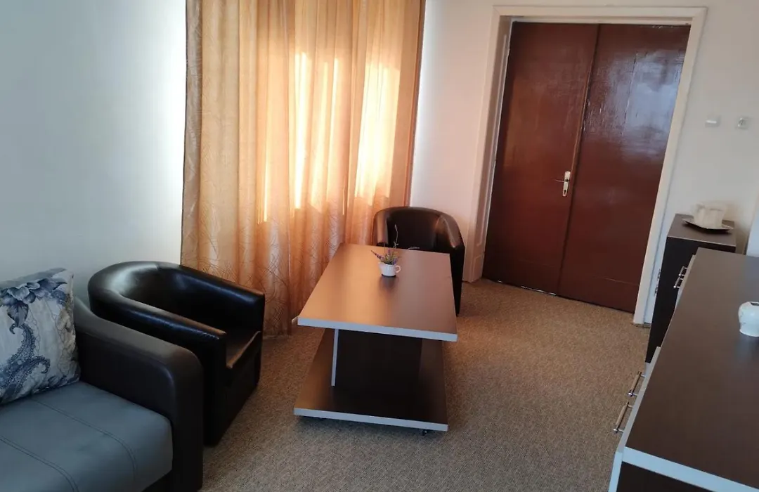 Hotel Turist-1