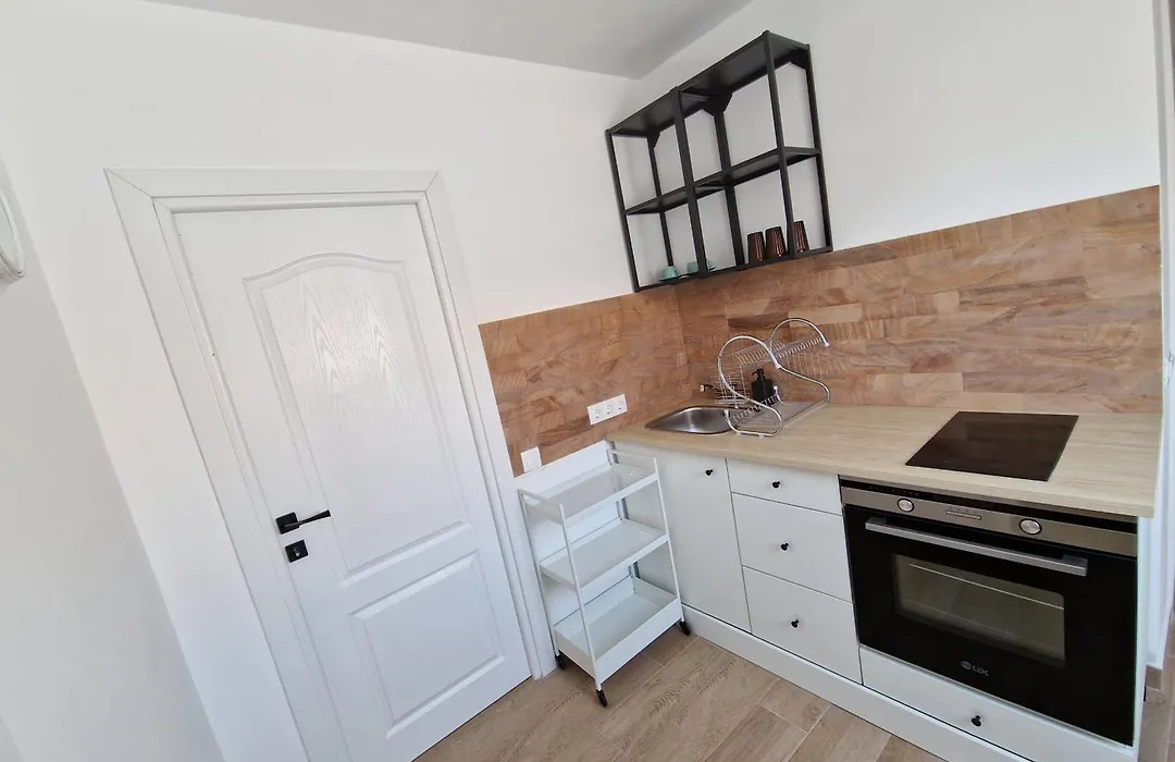 Maximus Apartments-1