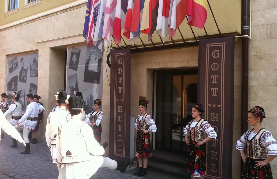 Hotel Gott-1