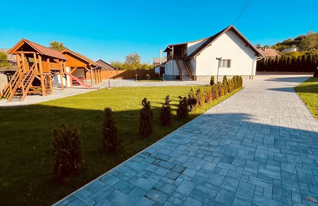 Pensiunea Alszegi Panzió-1