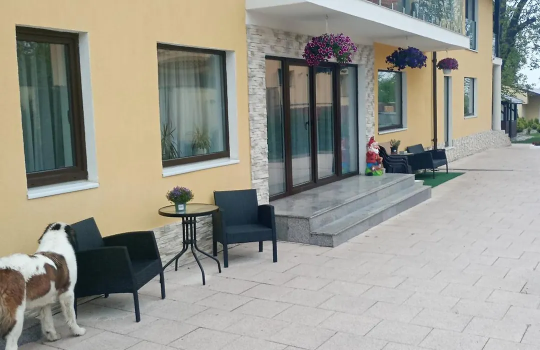 Izabella Guest House-1