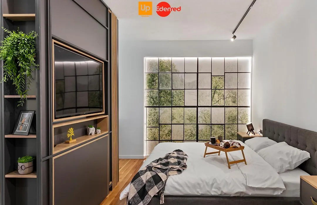 6Rooms-1