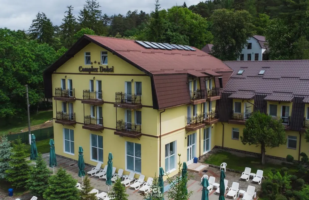 Hotel Dobsi-1