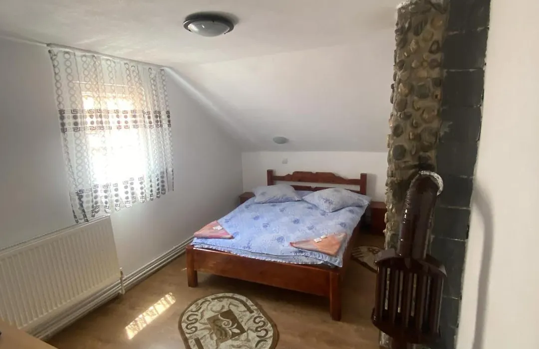 Casa Cipri Si Alex-1