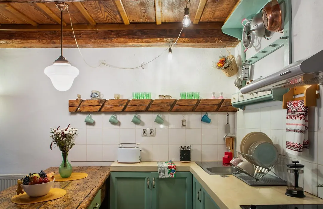 Bike House 141-1