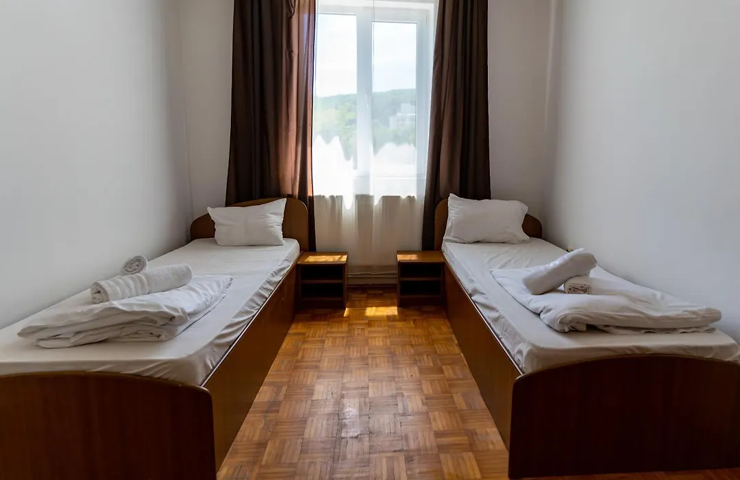 Alexandra Hotel-1
