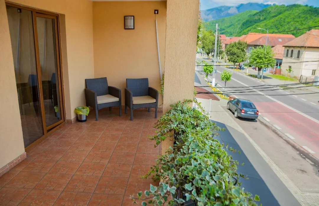 Casa Majestic-1