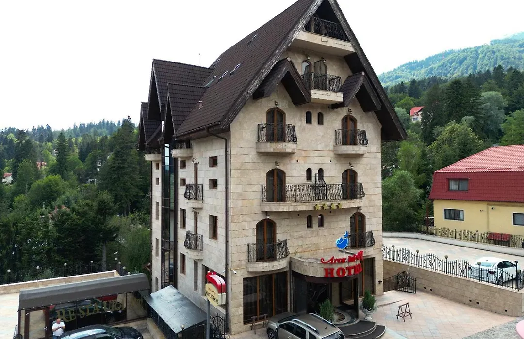 Hotel Arca Lui Noe-1