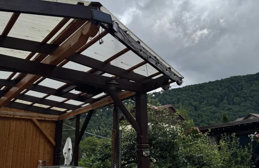 Amandra Chalet-1
