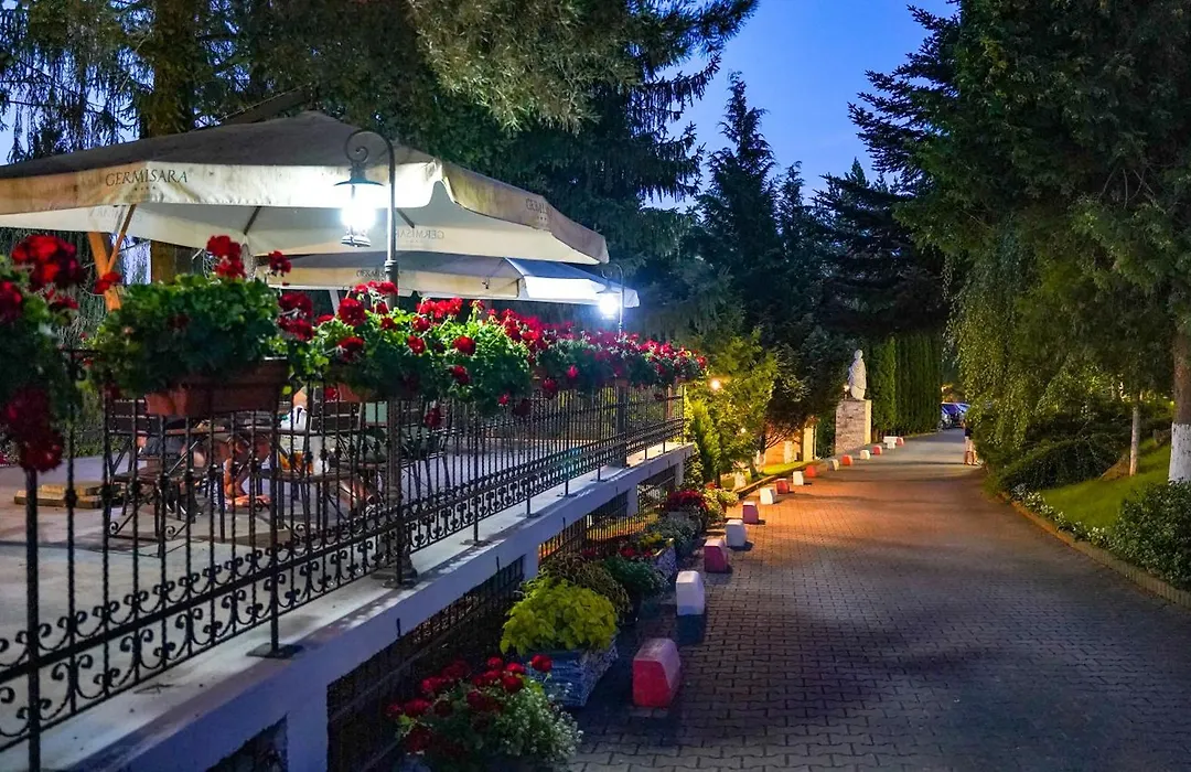 Hotel Germisara-1