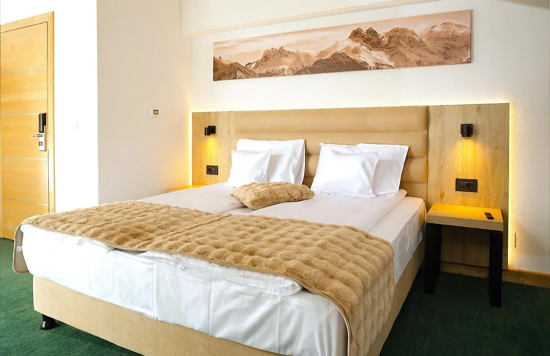 Hotel Regal-1