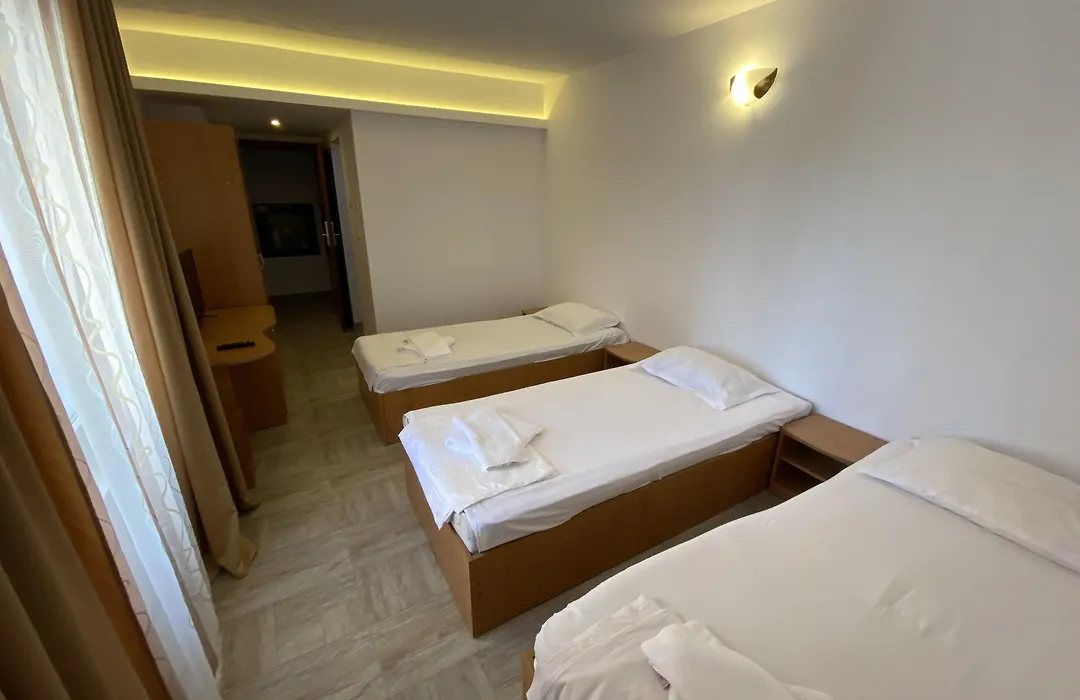 Hotel Gorj-1