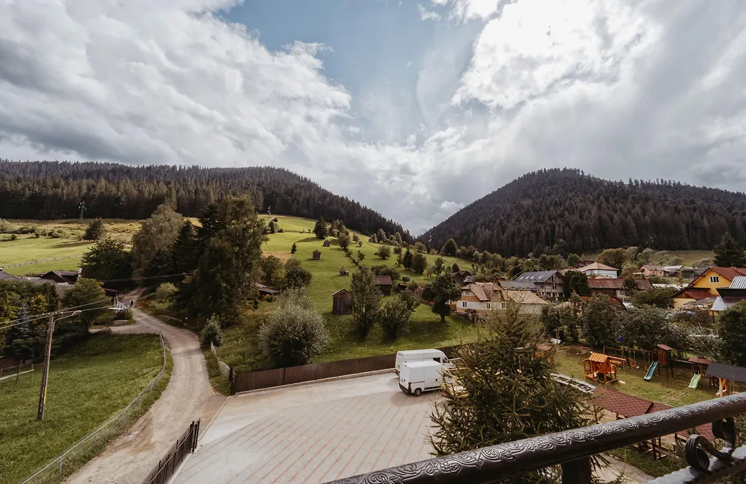 Complex Turistic Constantin Bucovina-1