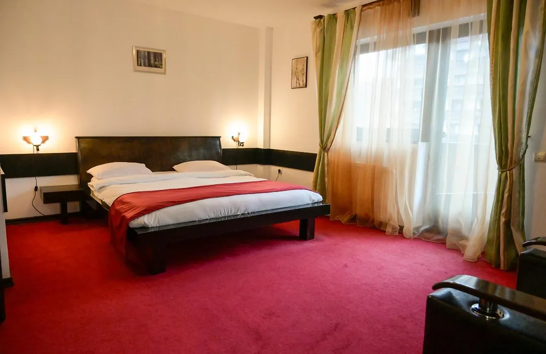 Casa Frent-1