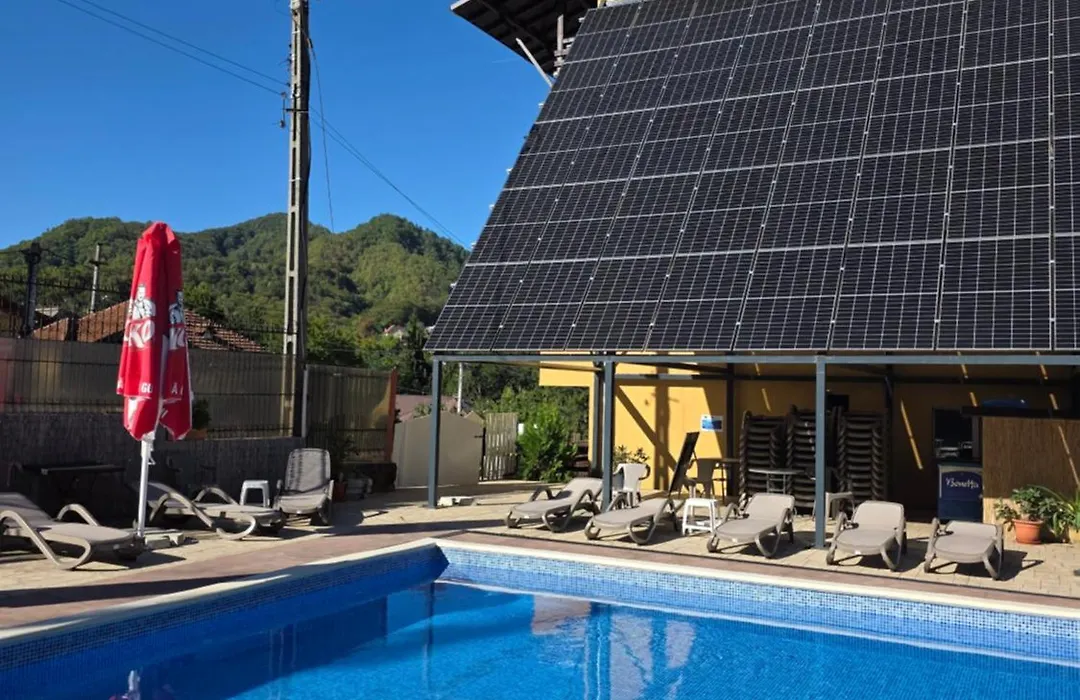 Hotel Trei Brazi-1