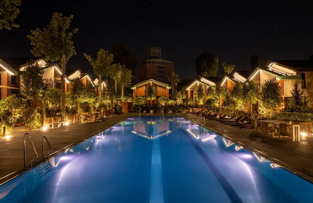 Issa Resort-1