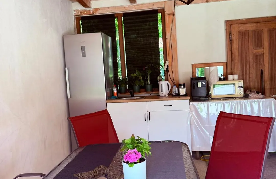 Renate House-1