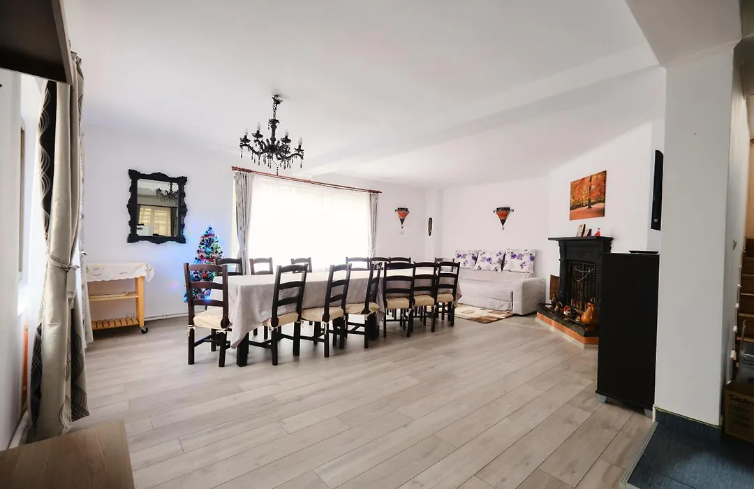 Vila Residence-1